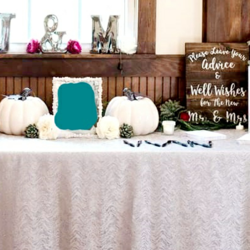 Silver/Gray 90x132 Tablecloth